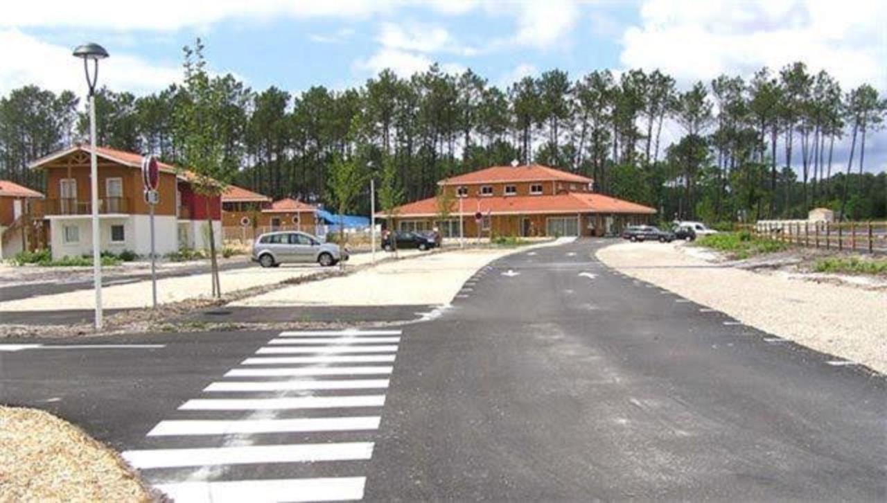 Vakantiepark Laouchet Le Hameau Des Grands Lacs