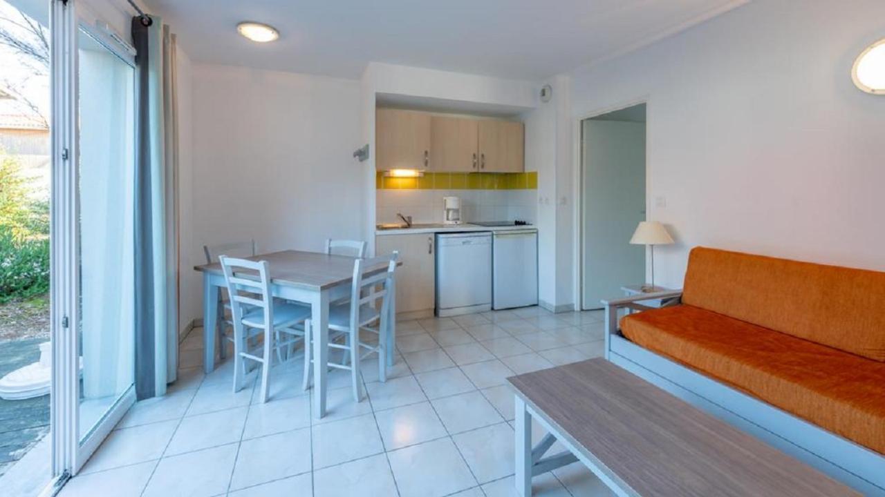 Laouchet Le Hameau Des Grands Lacs Vakantiepark 3*