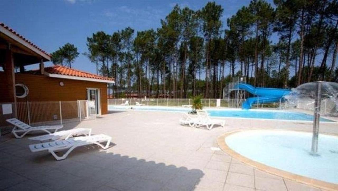 Laouchet Le Hameau Des Grands Lacs Village de vacances Parentis-en-Born