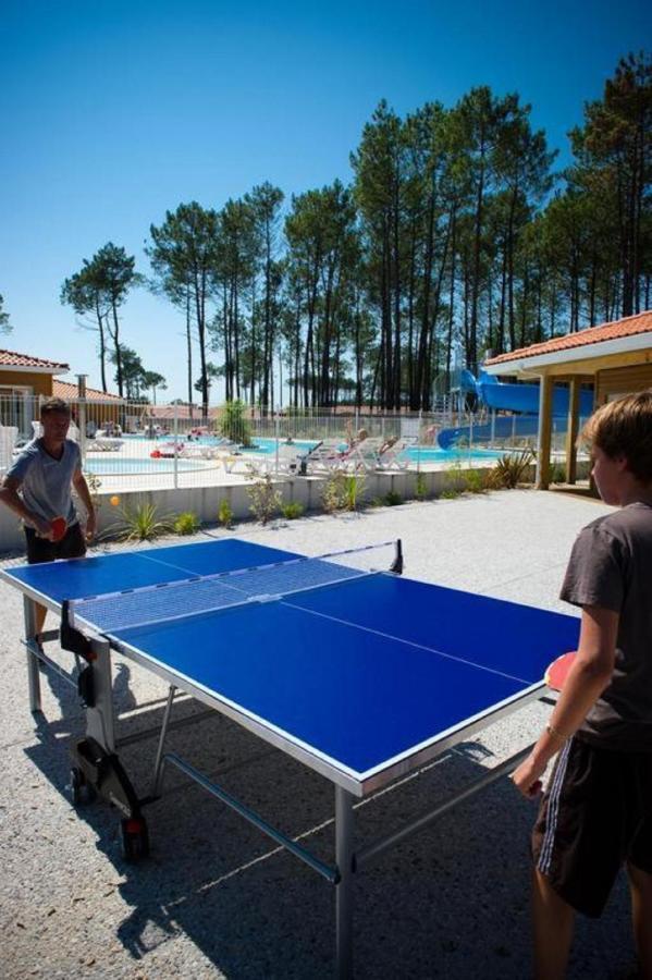Laouchet Le Hameau Des Grands Lacs Vakantiepark Parentis-en-Born